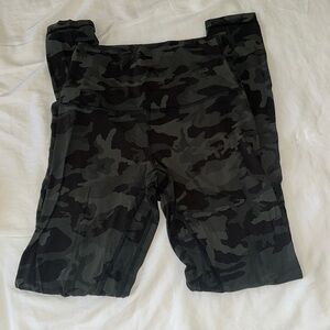 Lululemon align leggings in camo